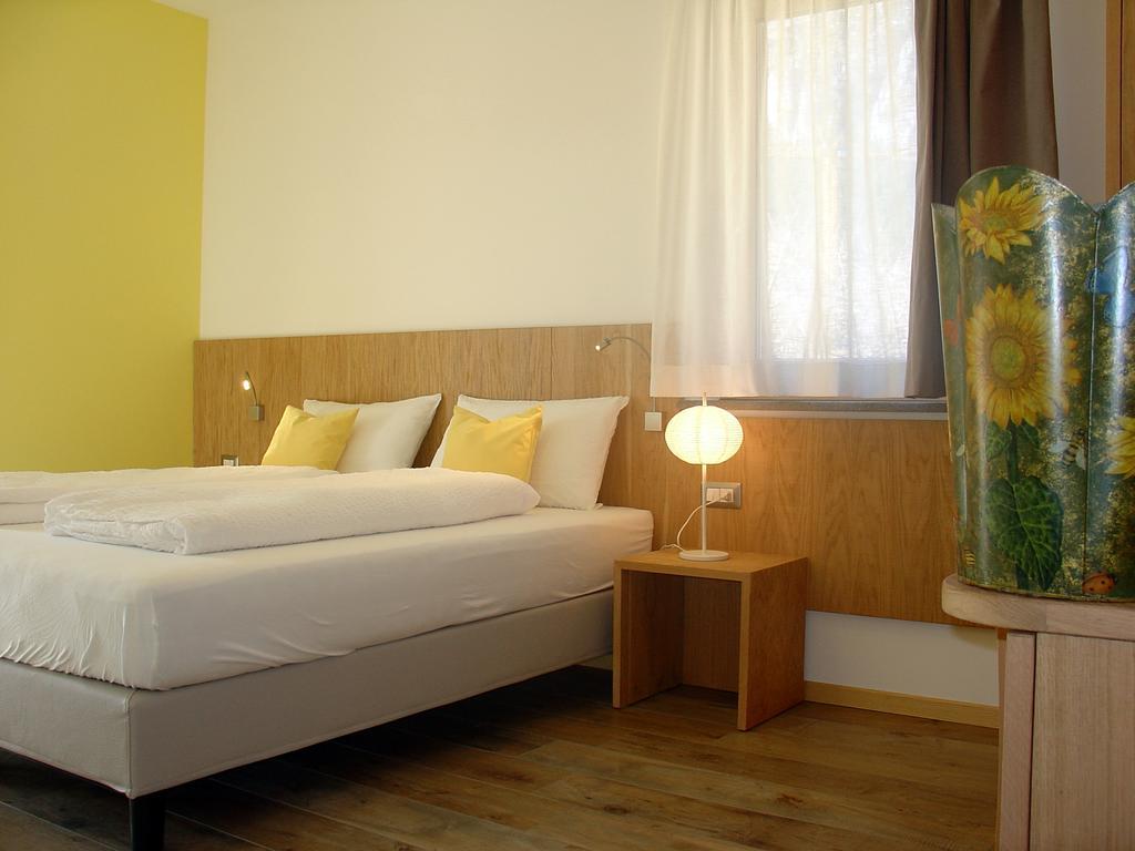Agriturismo Girasole Fai della Paganella Ruang foto